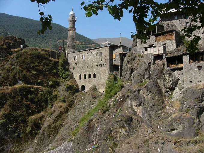 Аул Тинди: Для настоящих искателей приключений